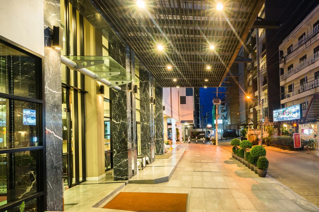 Sea Me Spring Hotel Pattaya Exterior photo
