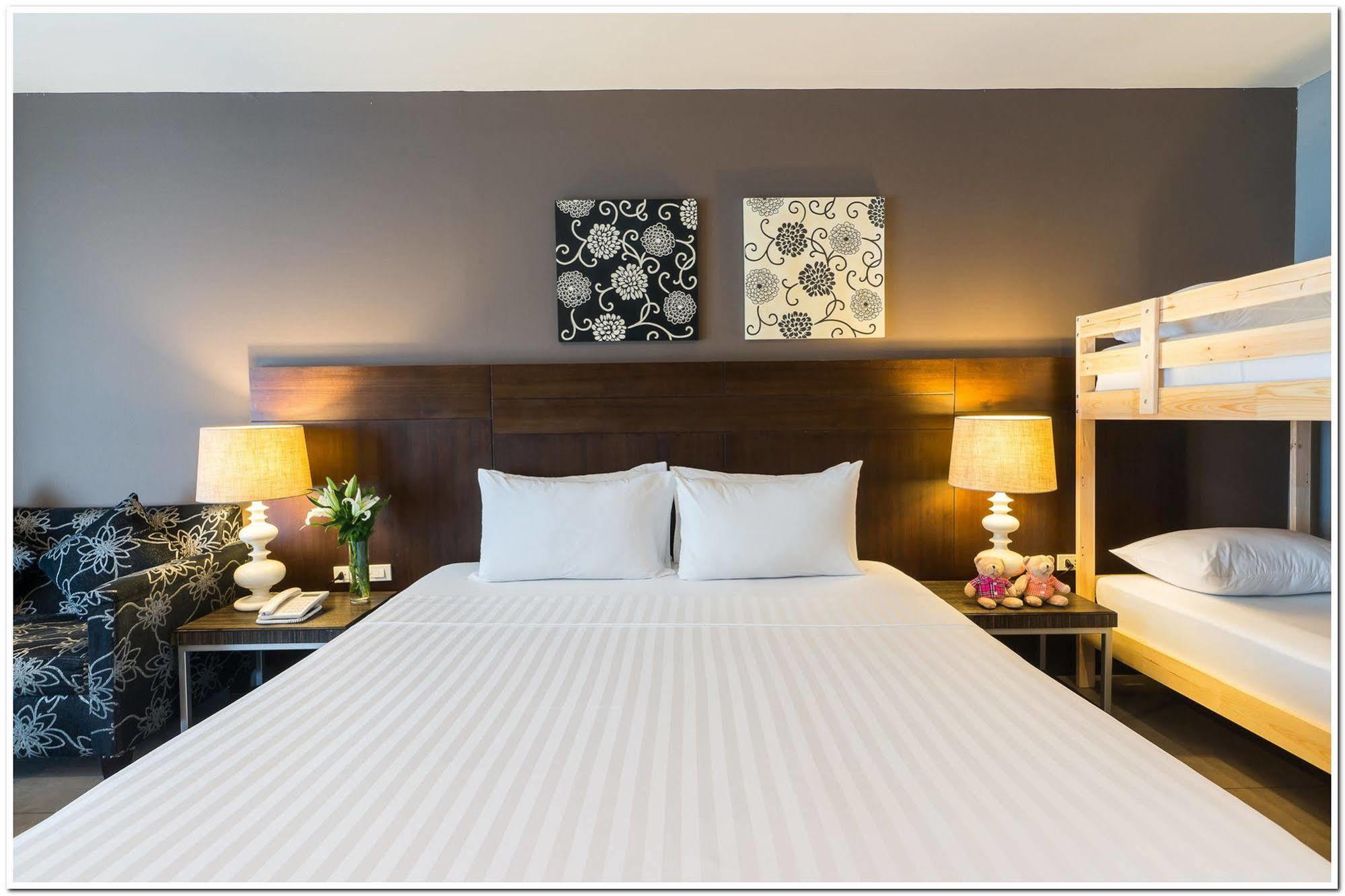 Sea Me Spring Hotel Pattaya Exterior photo